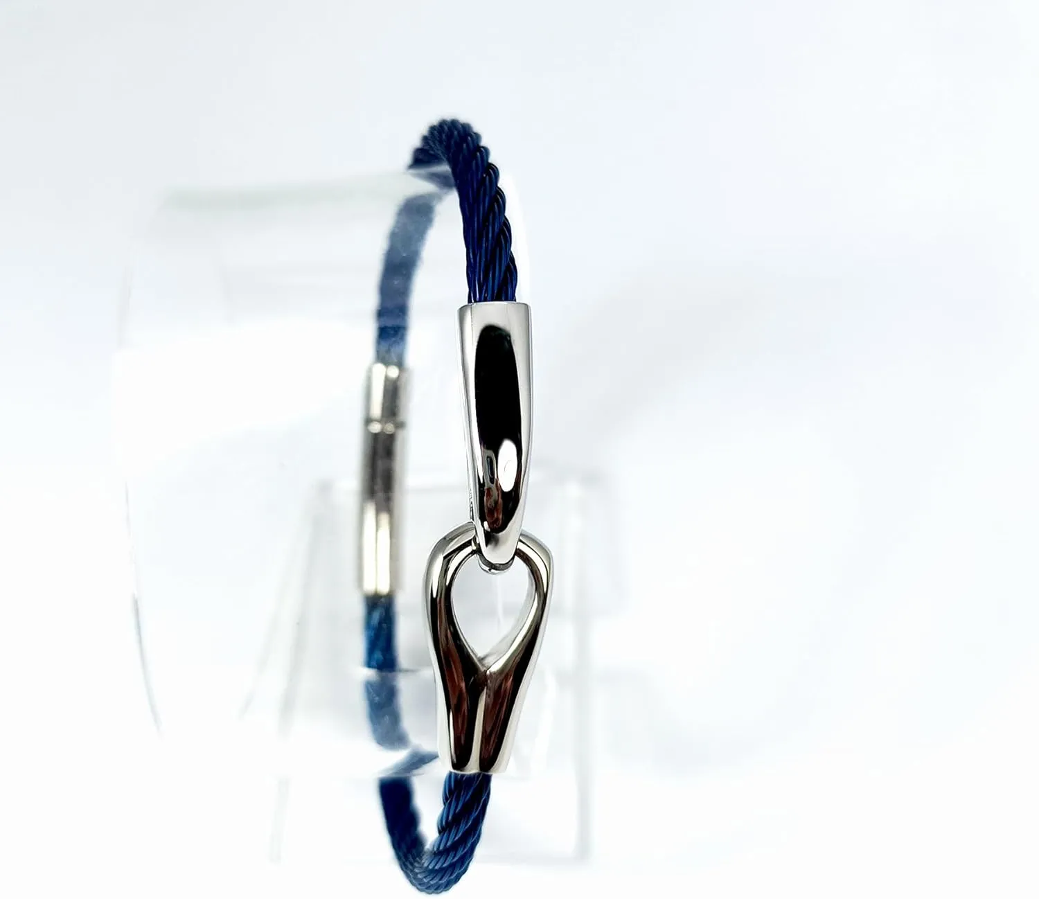 14K Gold Bracelets for Men Gold Plated Bracelets for Men Stainless Steel Bracelets Charm Cable Twist Bracelet for Men Buckle Bangle Bracelet for Men Gift for Men