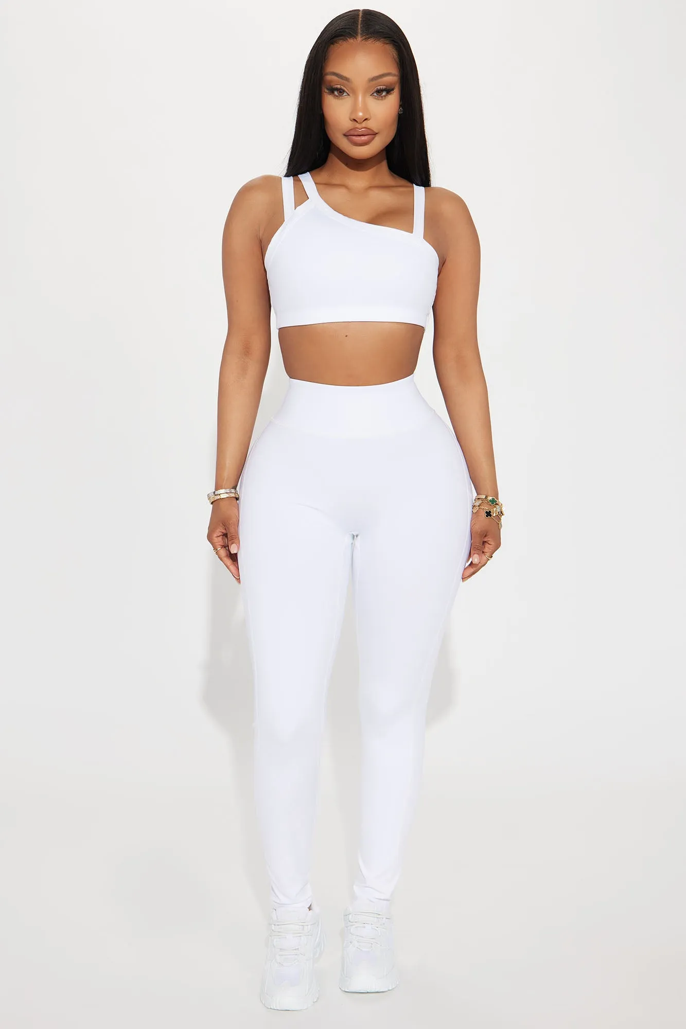 Above The Net Elevate Sports Bra - White