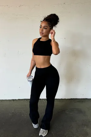 Beach Body Effortless Seamless Sports Bra - Black