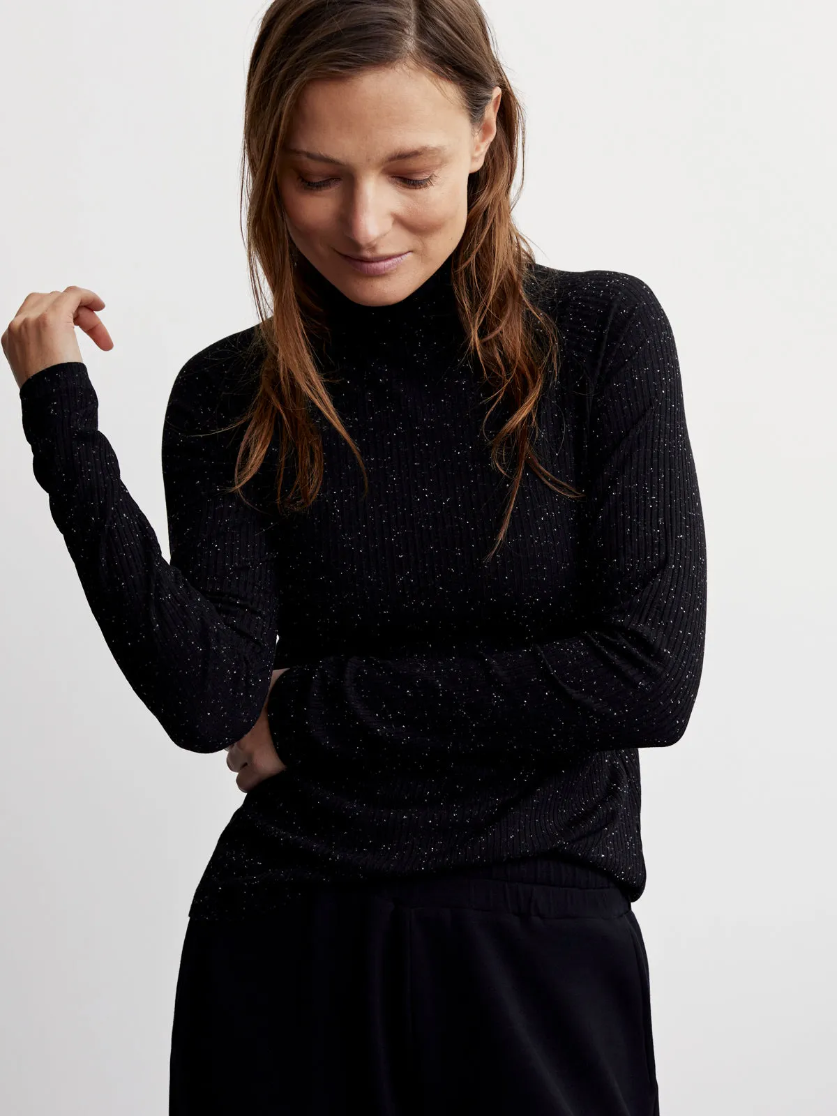 Black Egret Roya Rollneck Long-Sleeve Tee