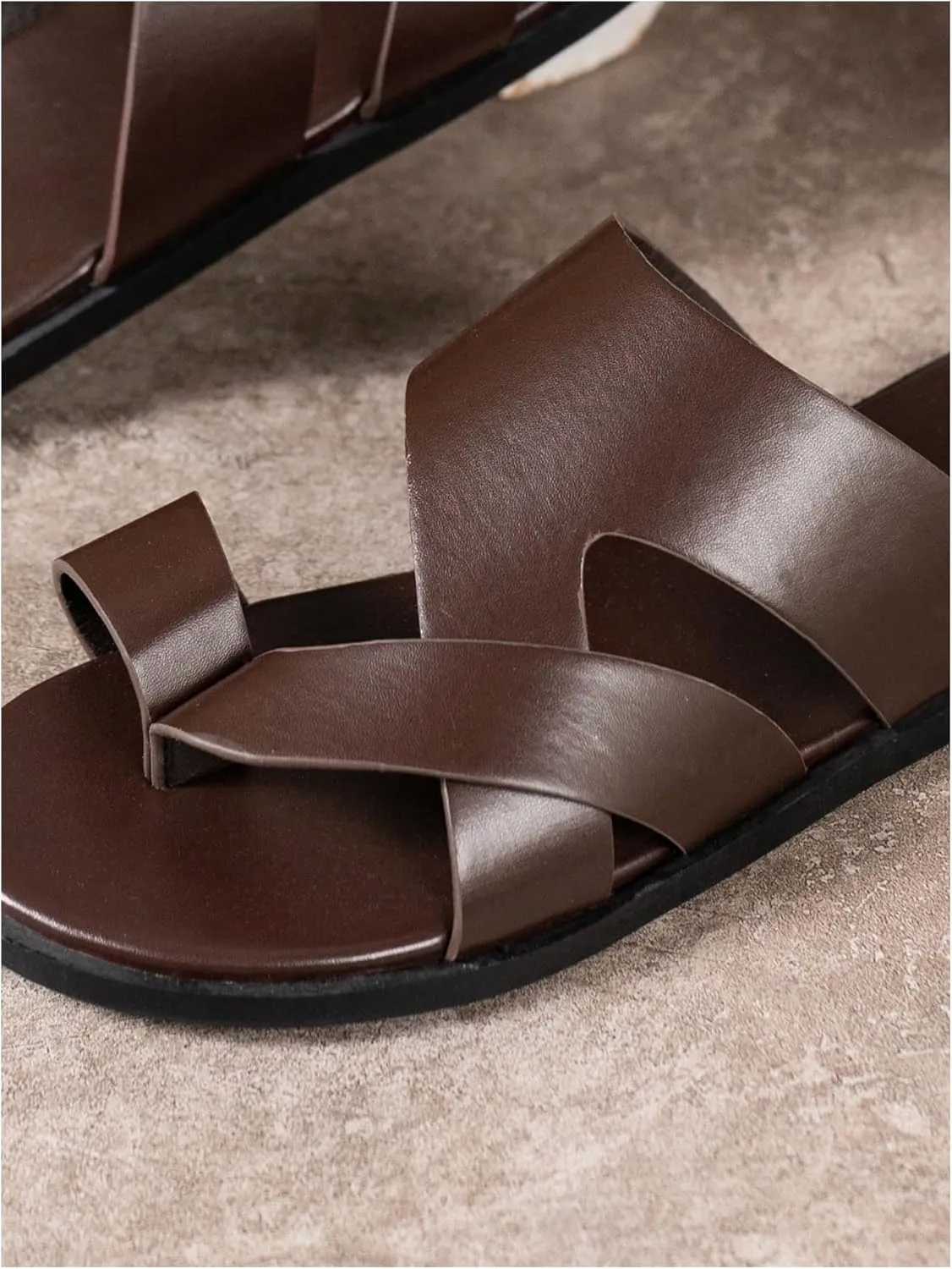 GORGLITTER Men's Beach Leather Sandals 2025 Slide Footwear Round Flip Flops Pu Slip On Slippers