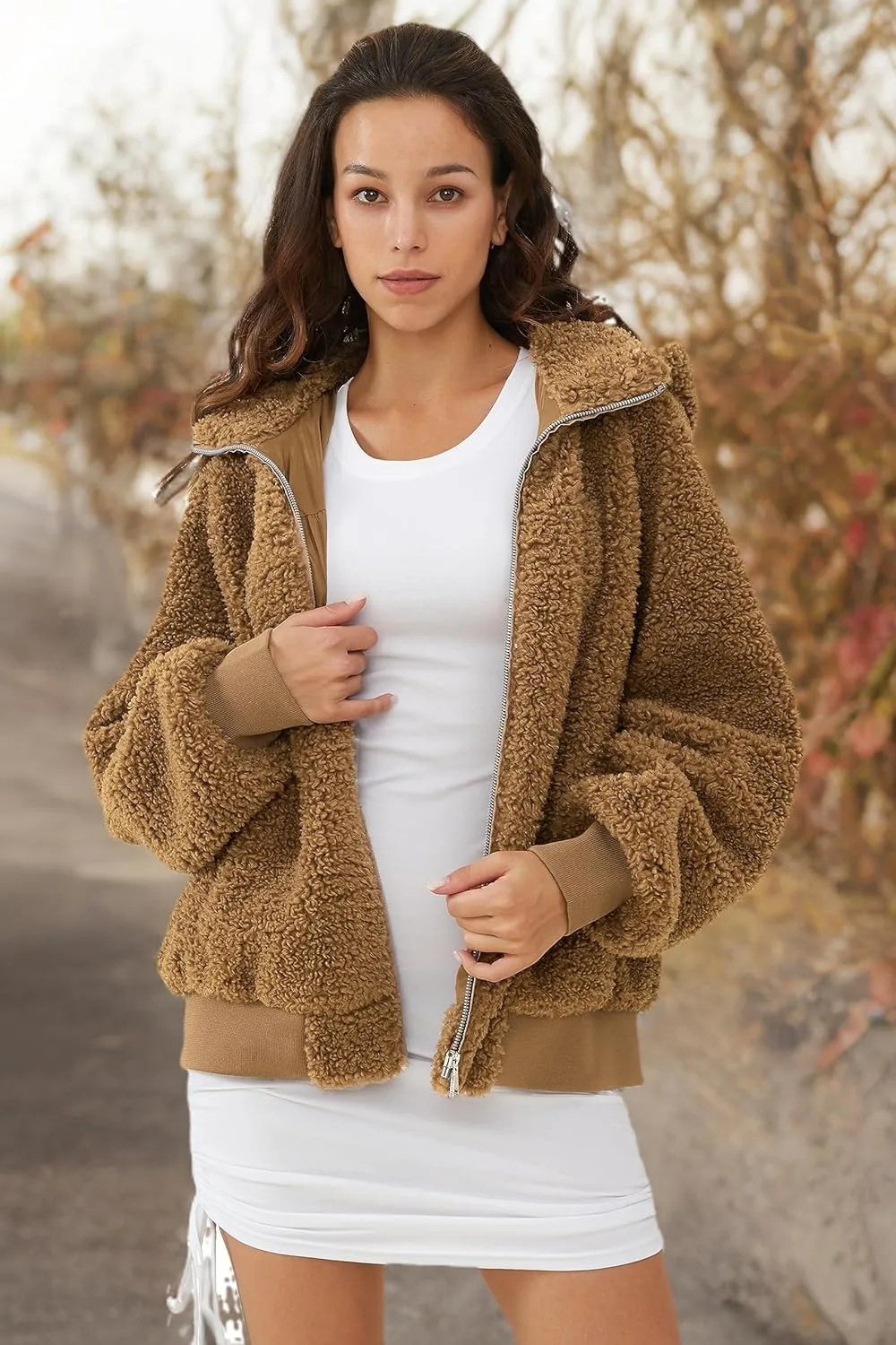 Orolay Women's Sherpa Fleece Jacket Oversized Full-Zip Hoodie Outwear Coat