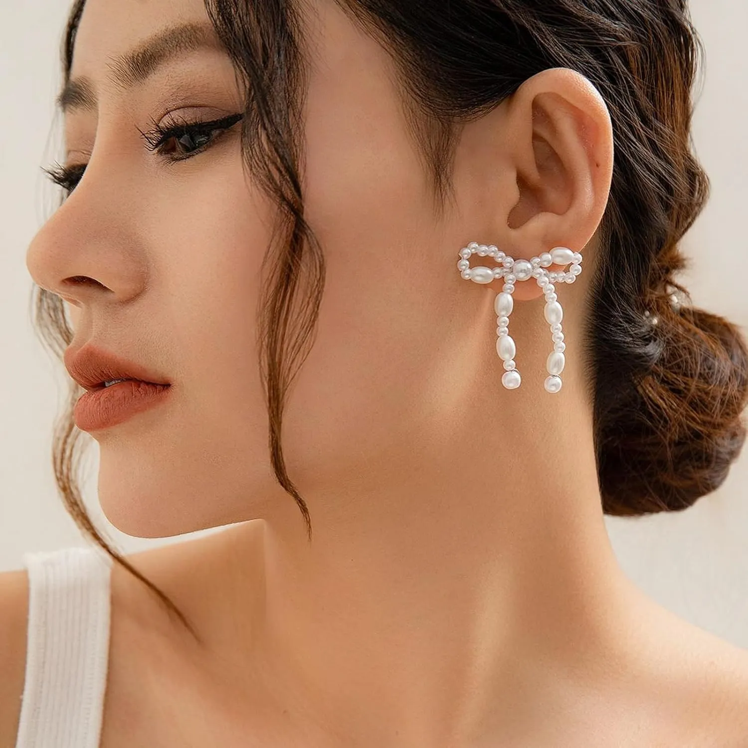 Pearl Bow Earrings for Women Elegant Bow Pearl Earrings Trendy Pearl Bow Knot Stud Earrings Pearl and Bow Earrings White Bow Earrings Wedding Party Prom Earrings Trendy Jewelry Gifts for Her
