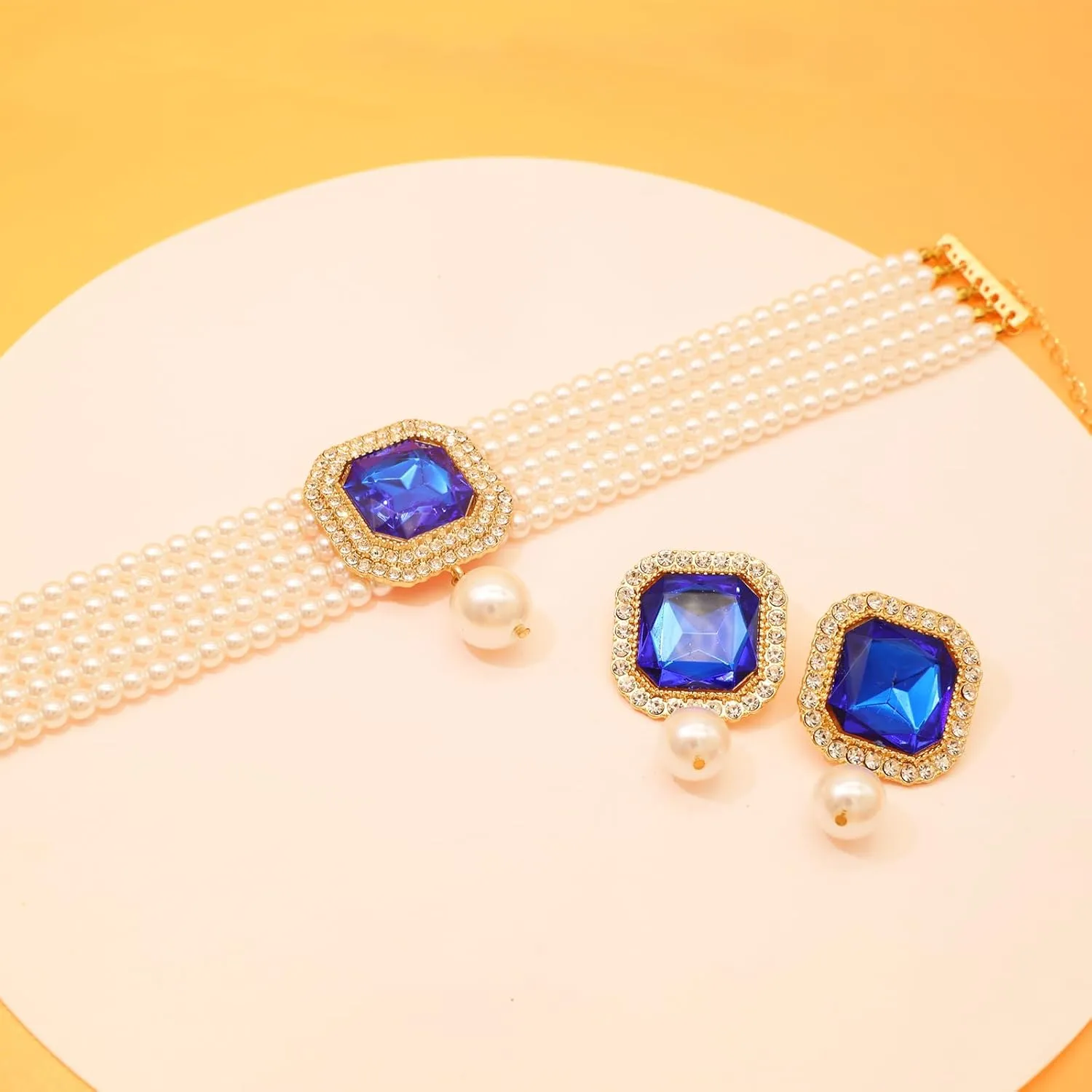 Pearl Choker Necklace for Women Gold Crystal Rhinestone Pearl Collar Statement Necklaces Earrings Bridal Pearls Diamond jewelry Set for Wedding