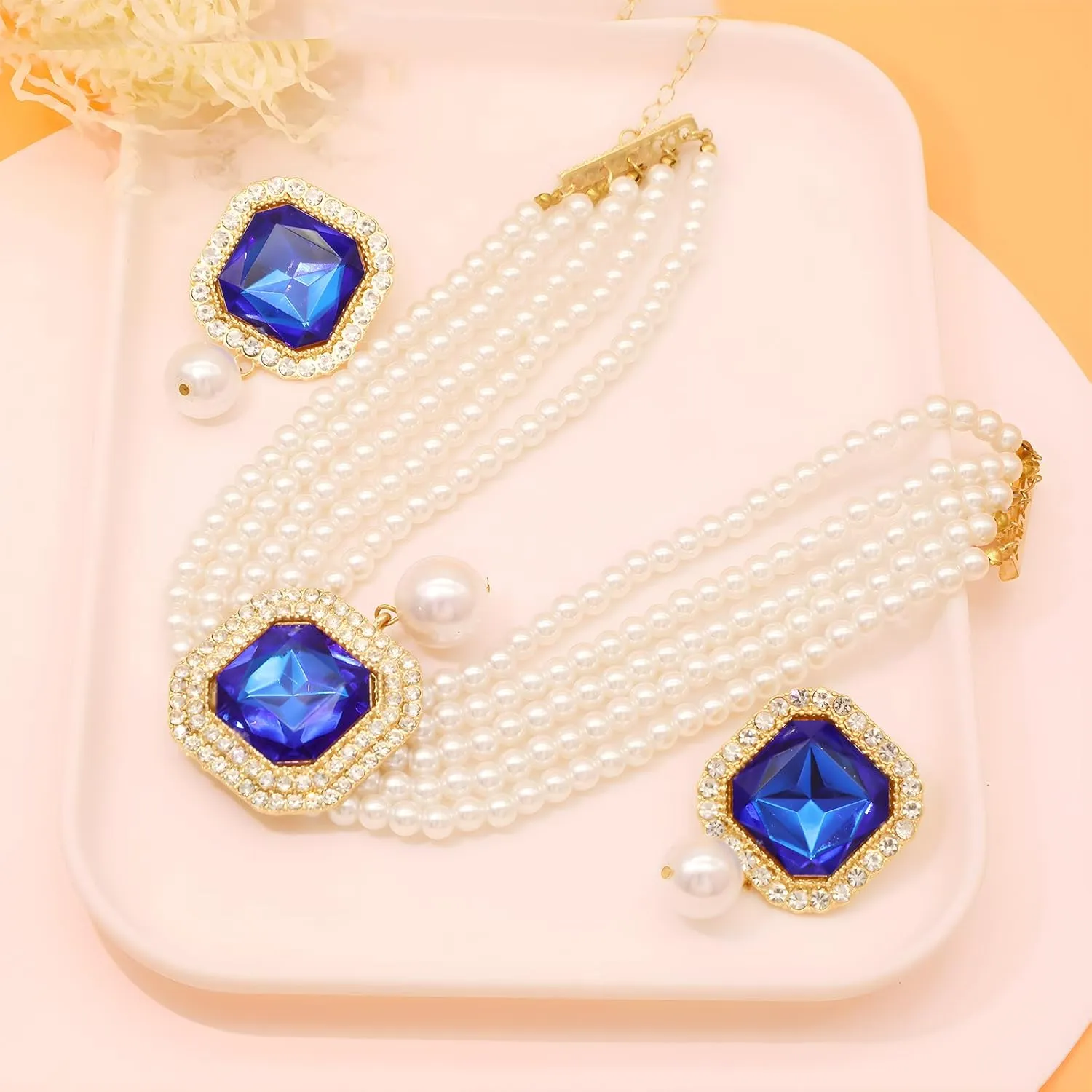 Pearl Choker Necklace for Women Gold Crystal Rhinestone Pearl Collar Statement Necklaces Earrings Bridal Pearls Diamond jewelry Set for Wedding