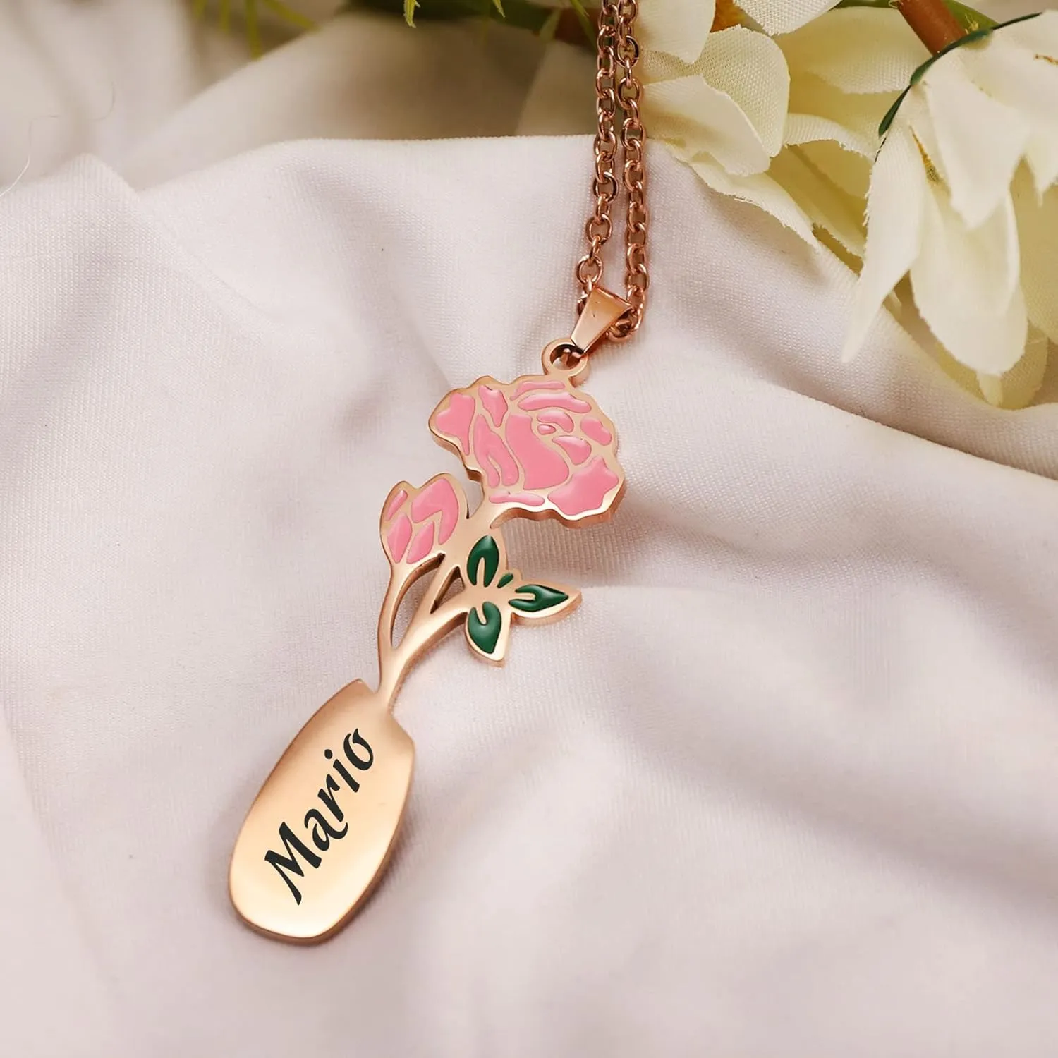 Personalized Birth Flower Necklace for Women with Name Custom 18K Gold Plated Birth Month Flower Name Pendant Dainty Flower Nameplate Necklace Customized Jewelry Birthday Mothers Day Gift for Mom