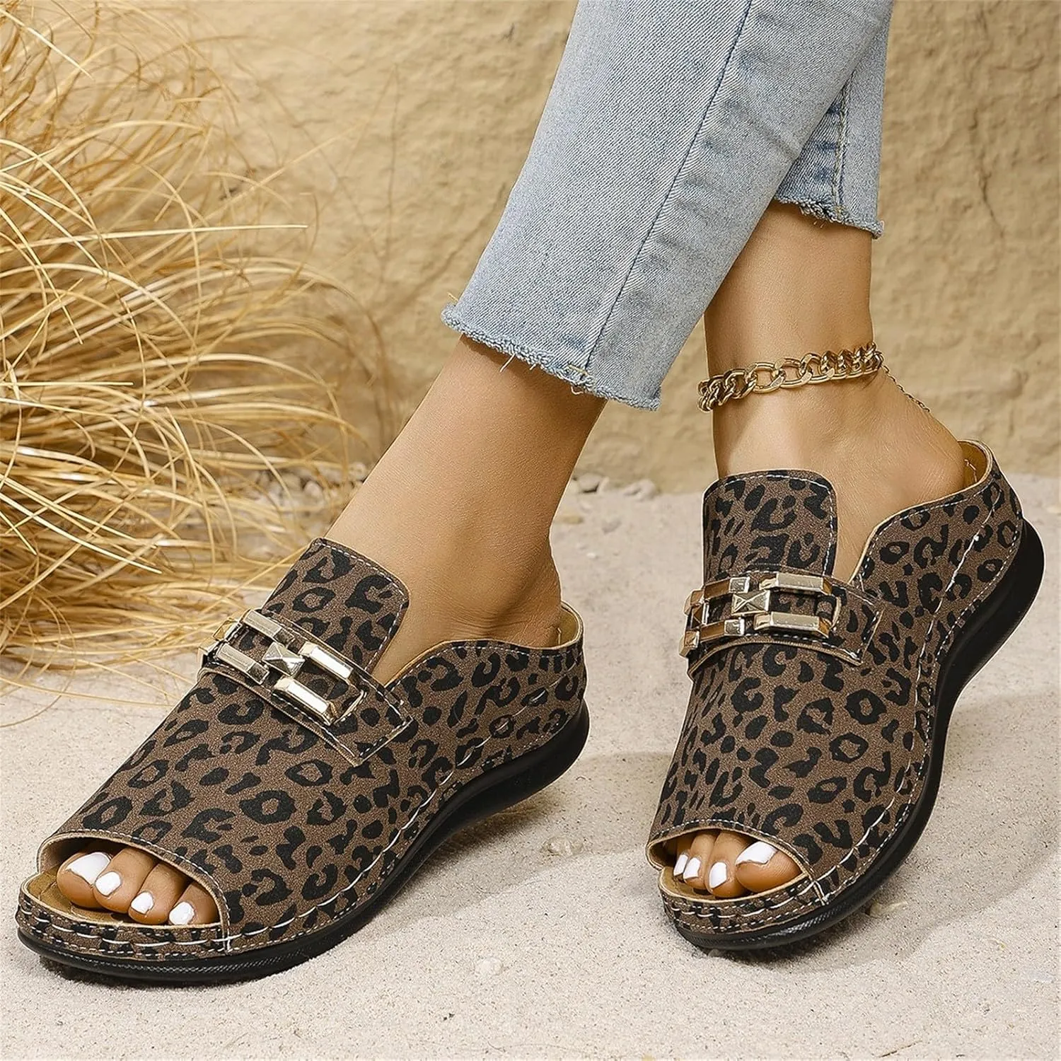 Resort Sandals for Women 2025 Casual Leopard Print Arch Support Low Wedge Sandals Vacation Open Toe Slip On Shoes