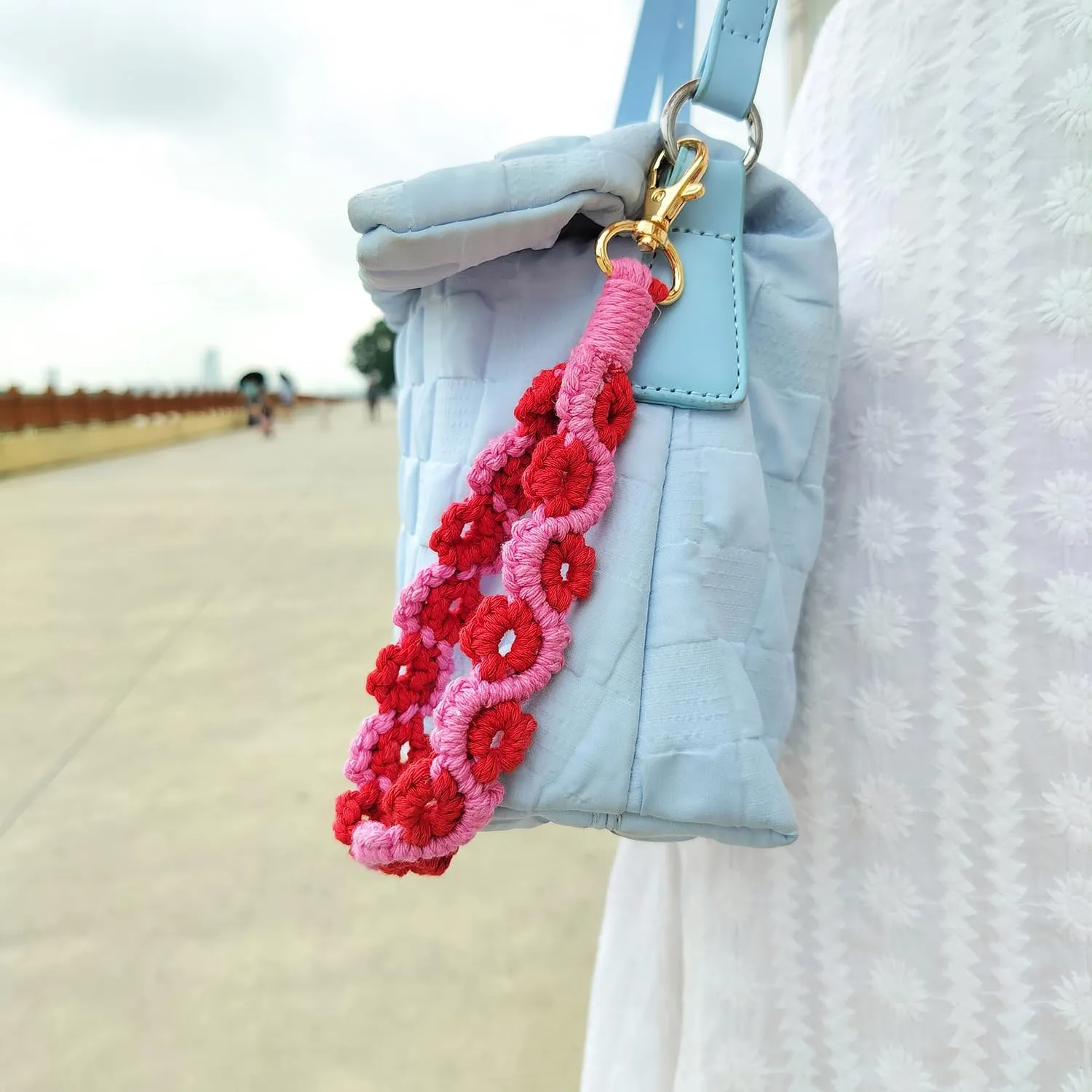 Soft Macrame Boho Keychain Handmade Keyring Flower Cute Weave Wristlet Bracelet Wrist Lanyard Women Teen Accessory