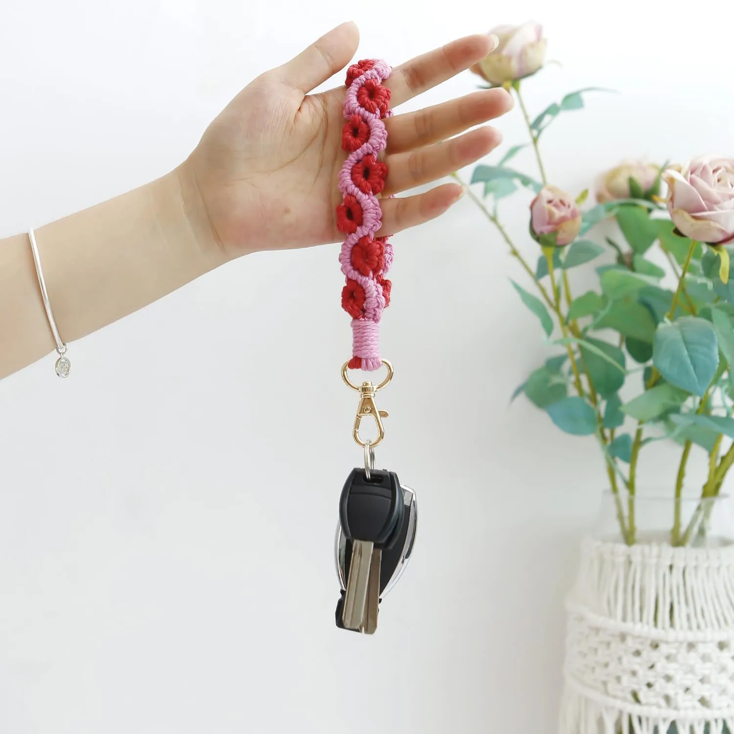 Soft Macrame Boho Keychain Handmade Keyring Flower Cute Weave Wristlet Bracelet Wrist Lanyard Women Teen Accessory