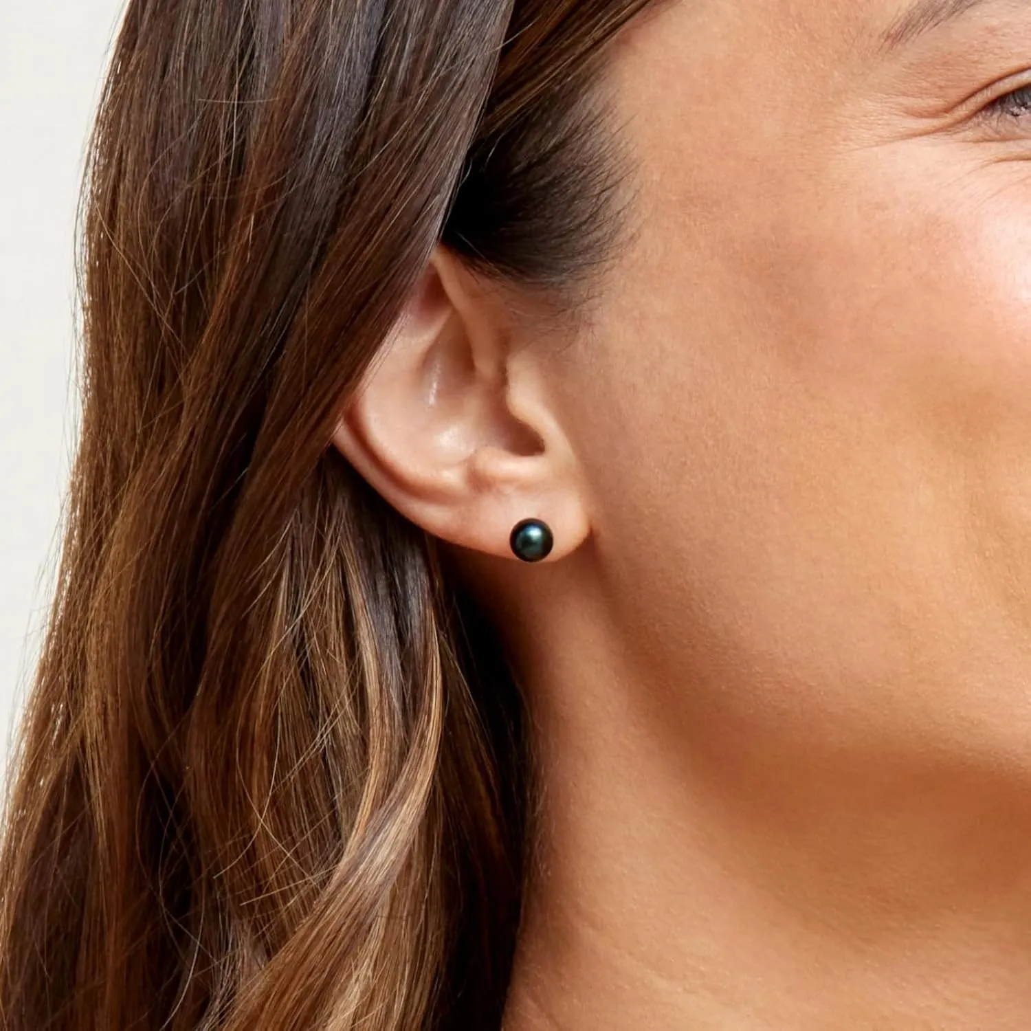 THE PEARL SOURCE Black Japanese Akoya Real Pearl Earrings for Women - 14k Gold Stud Earrings | Hypoallergenic Earrings with Genuine Cultured Pearls