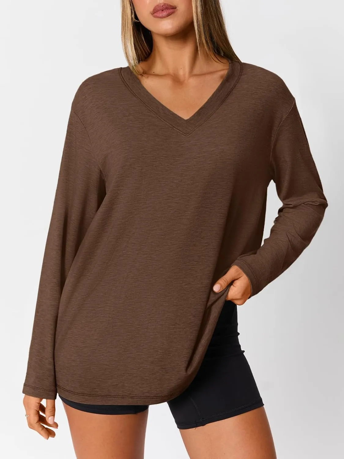 Trendy Queen Oversized Tshirts for Women Workout Plus Size Gym Tops V Neck Long Sleeve T Shirts Spring Casual Basic Tees