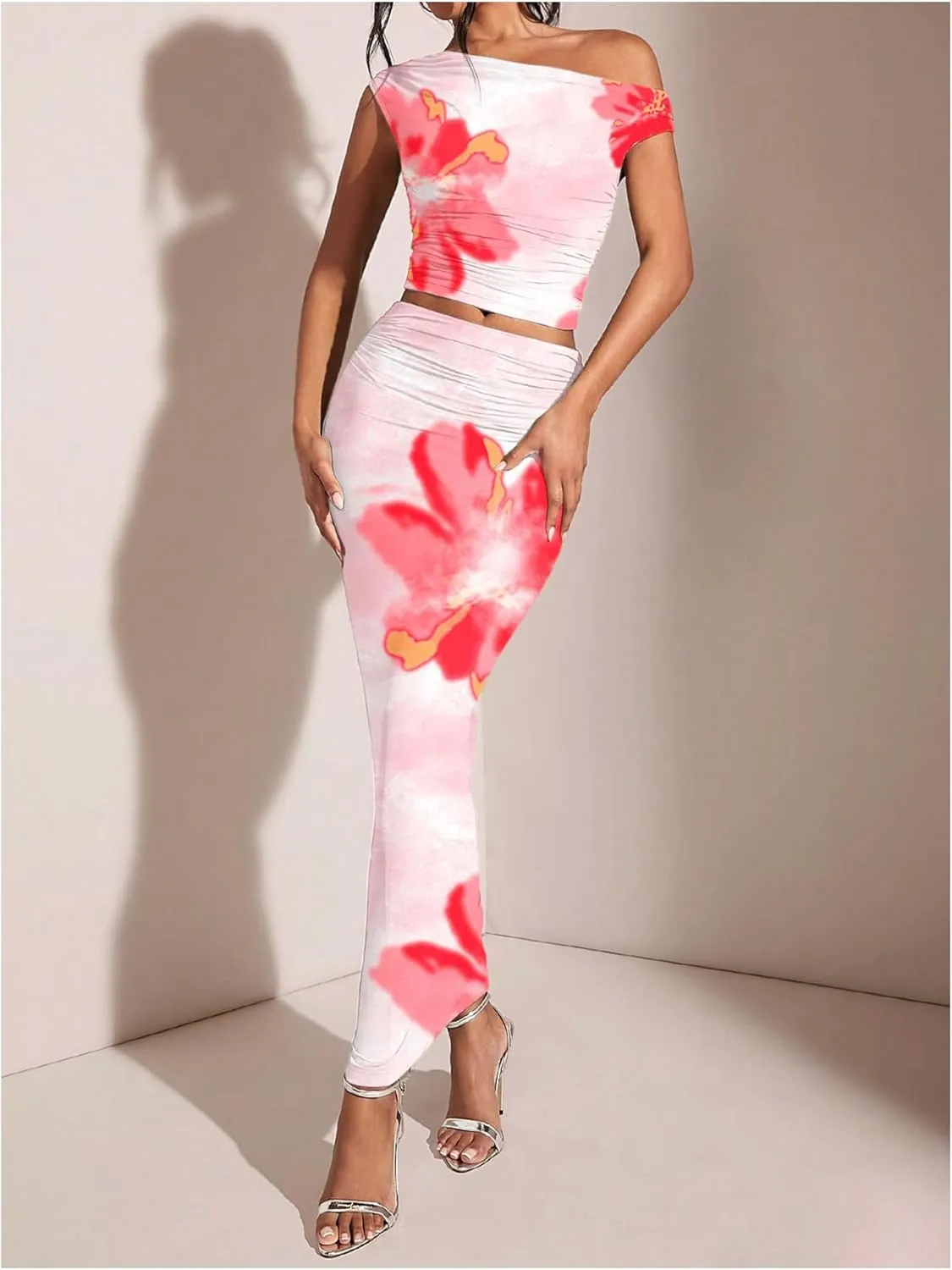 WDIRARA Women's 2 Piece Outfits Floral Print One Shoulder Crop Top Bodycon Ruched Maxi Skirt Set