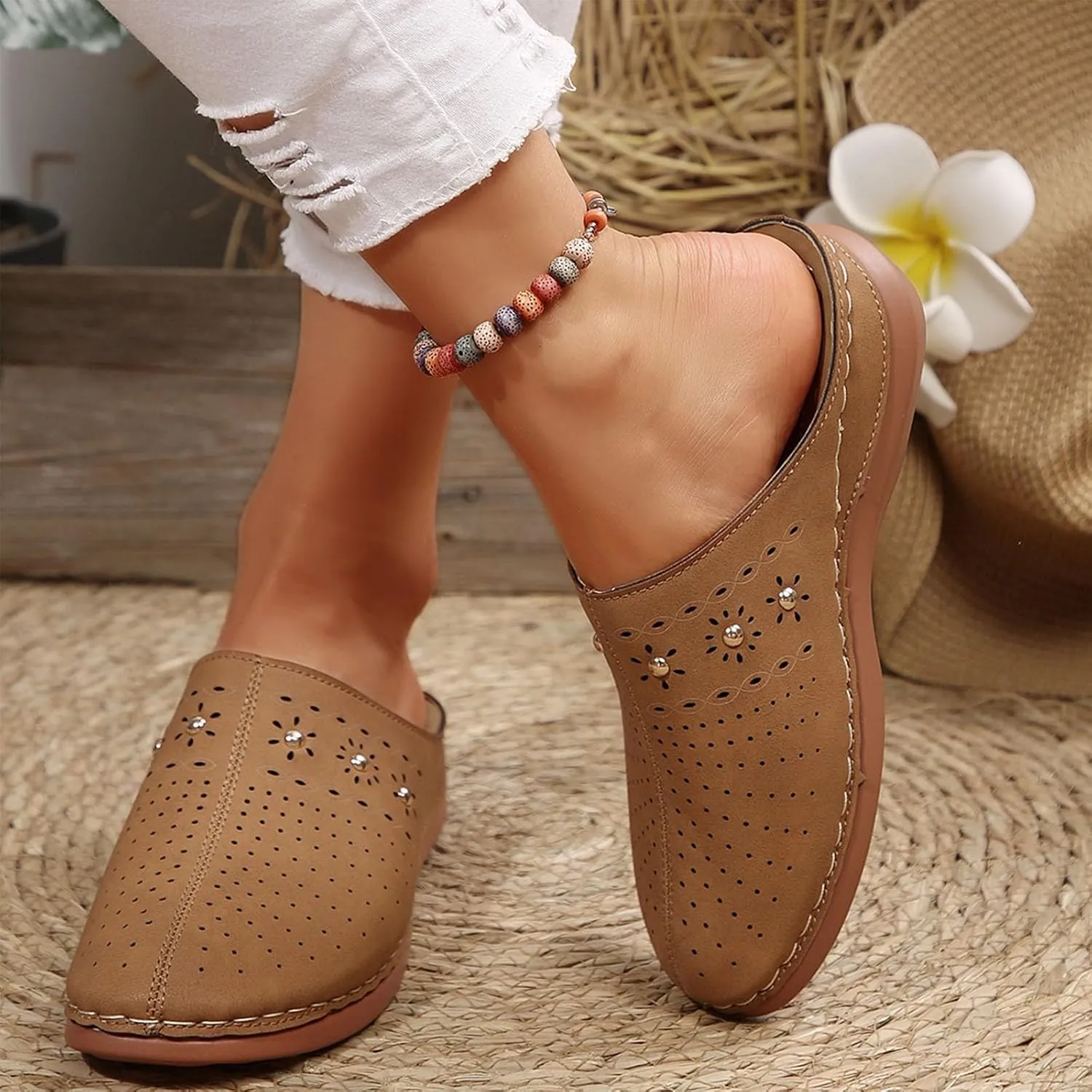 Womens Fashion Hollow Mules Comfortable Slip on Clogs with Arch Support Summer Walking Shoes Non Slip Beach Slippers